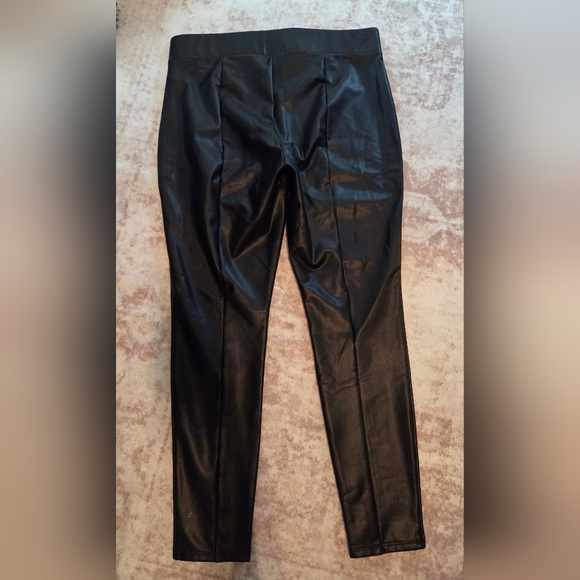 NWT LOFT Black Leather Legging Pants - Picture 5 of 5